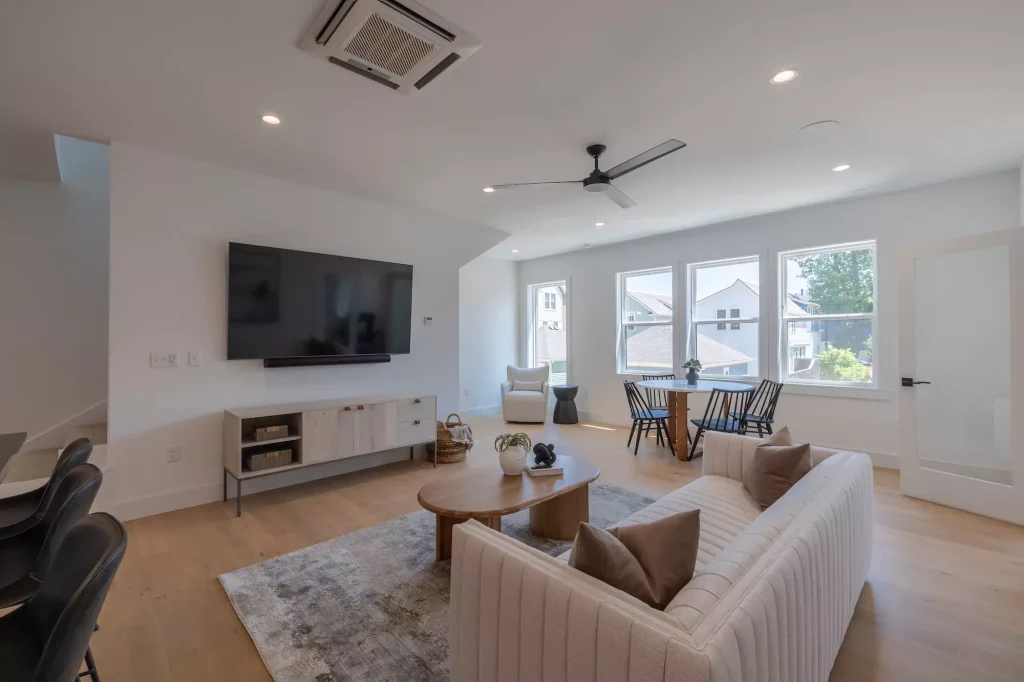 7C Townhomes - Living Room